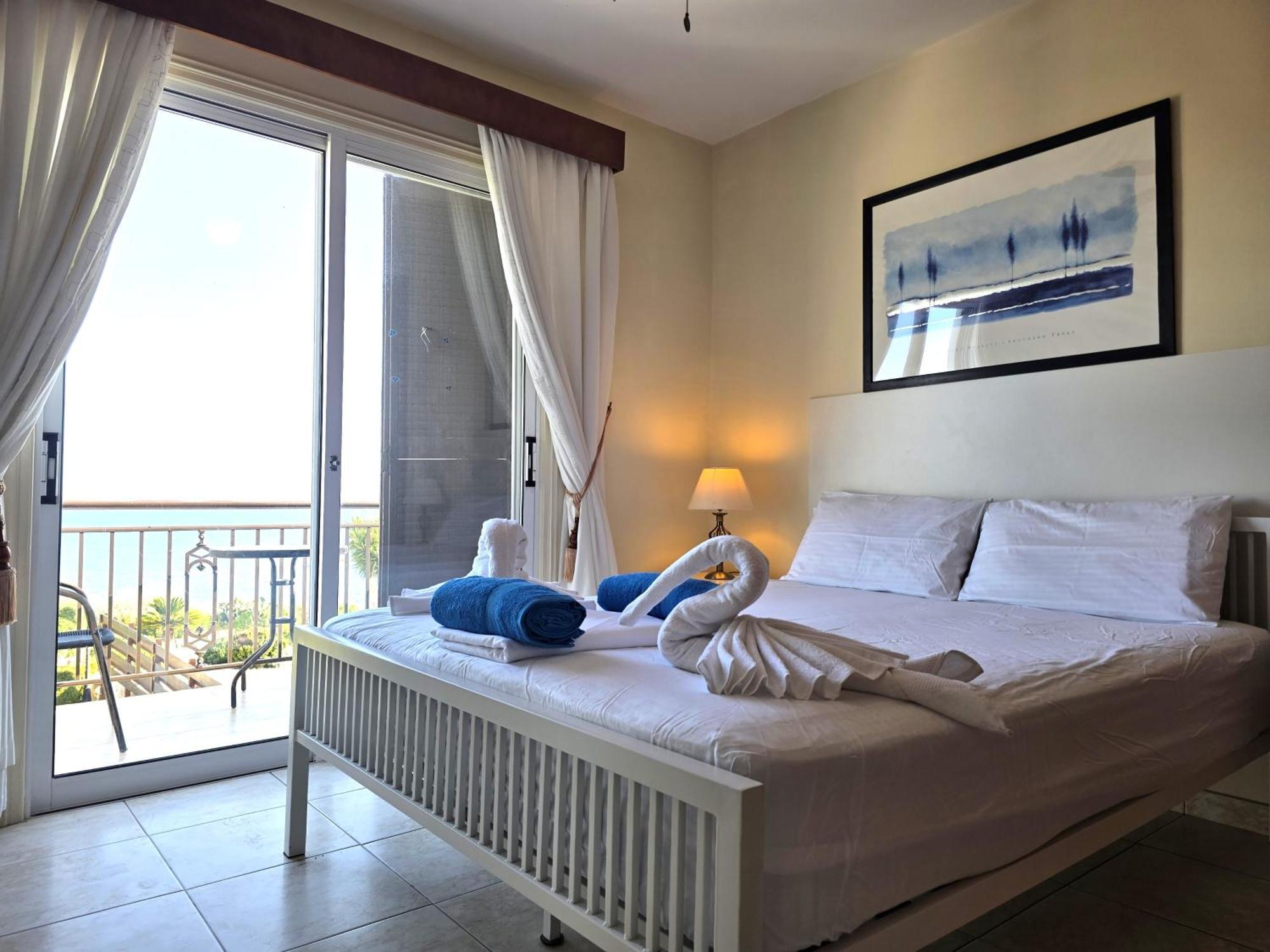 H&O Sunrise Villa In Coral Bay! Eksteriør bilde